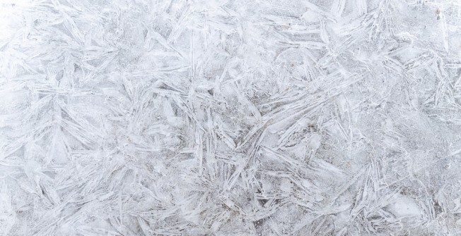 Wetpour De-Icer Product in Marrick